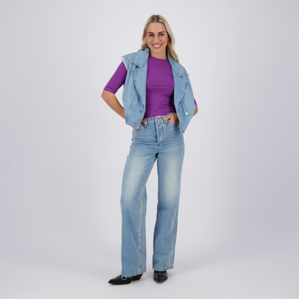 R125AWD19001_Fox_Light_Blue_Stone_MODEL1_big_image Raizzed - Denim gilet Fox